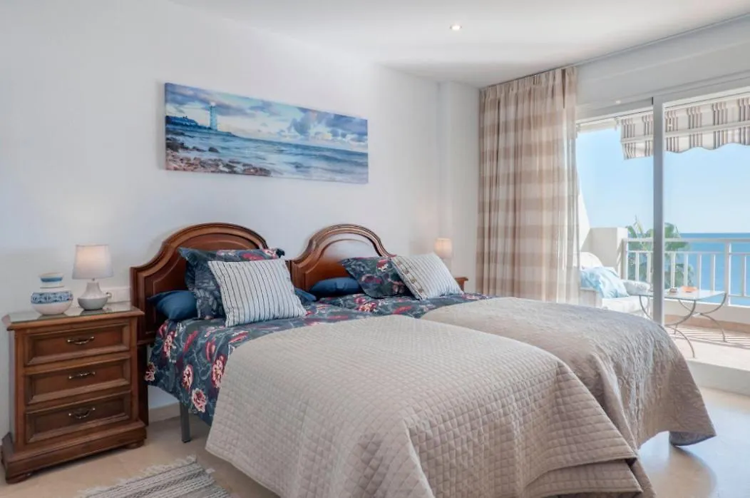 Apartmán Family Aguamarina Front The Sea Free Parking Fuengirola 0*,  Španělsko